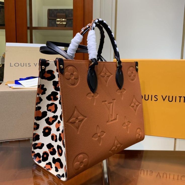 Louis Vuitton OnTheGo Tote