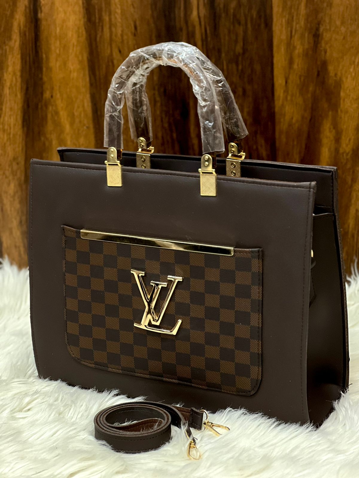 Louis Vuitton Chic Checkered Tote Bag